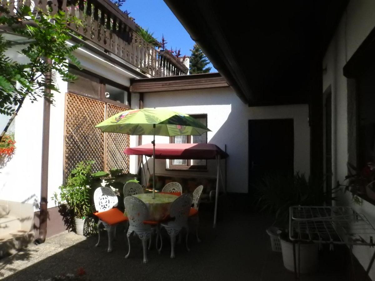 Haus Gizella Hotel Harkány Екстериор снимка